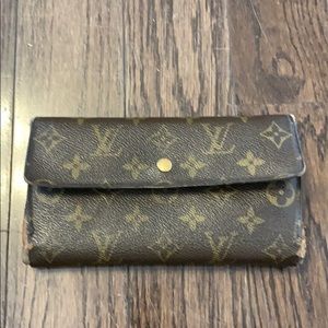 Authentic Louis Vuitton Wallet